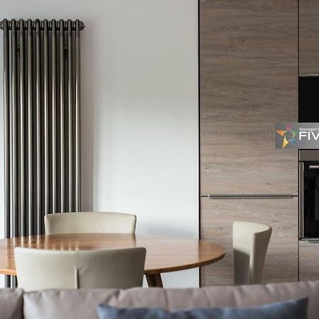 Cool Urban Apartment With Stunning Castle Views EDI Exteriér fotografie