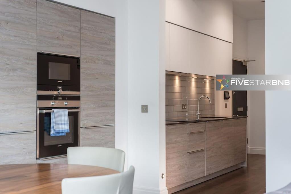 Cool Urban Apartment With Stunning Castle Views EDI Exteriér fotografie