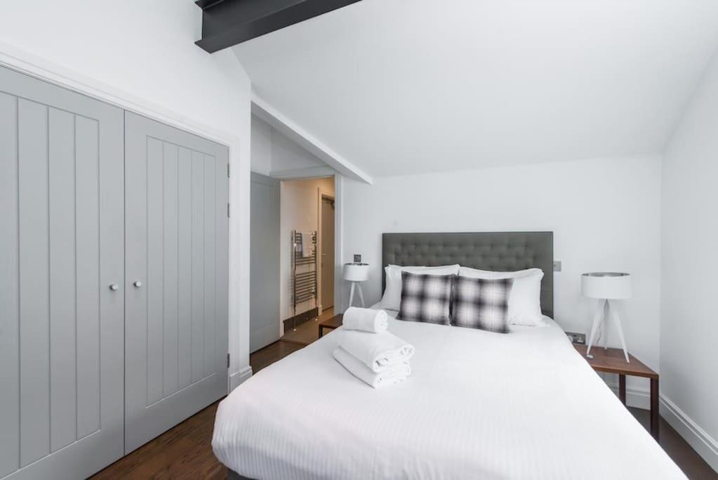 Cool Urban Apartment With Stunning Castle Views EDI Exteriér fotografie