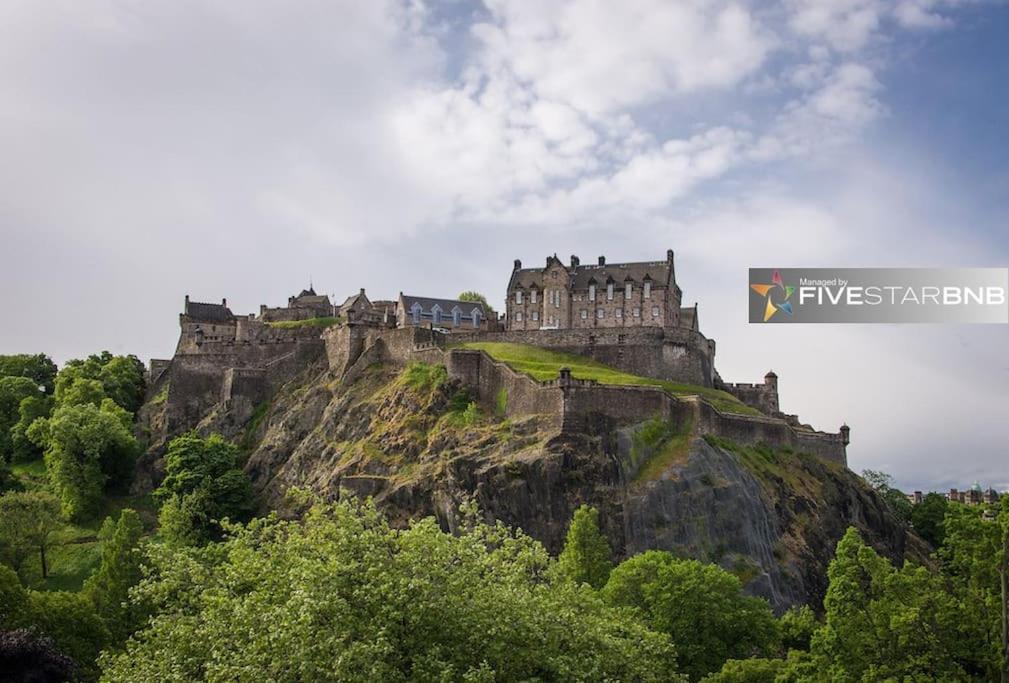 Cool Urban Apartment With Stunning Castle Views EDI Exteriér fotografie